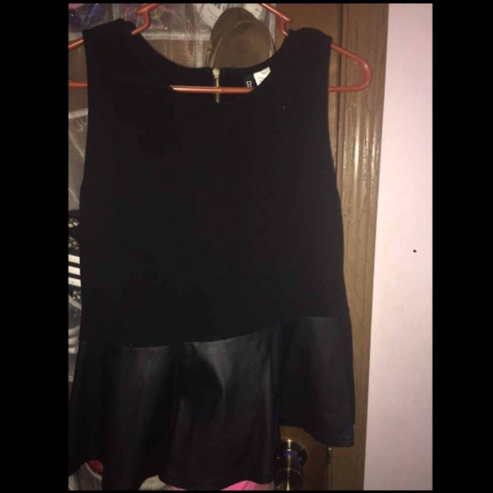 Black Zip-up Top